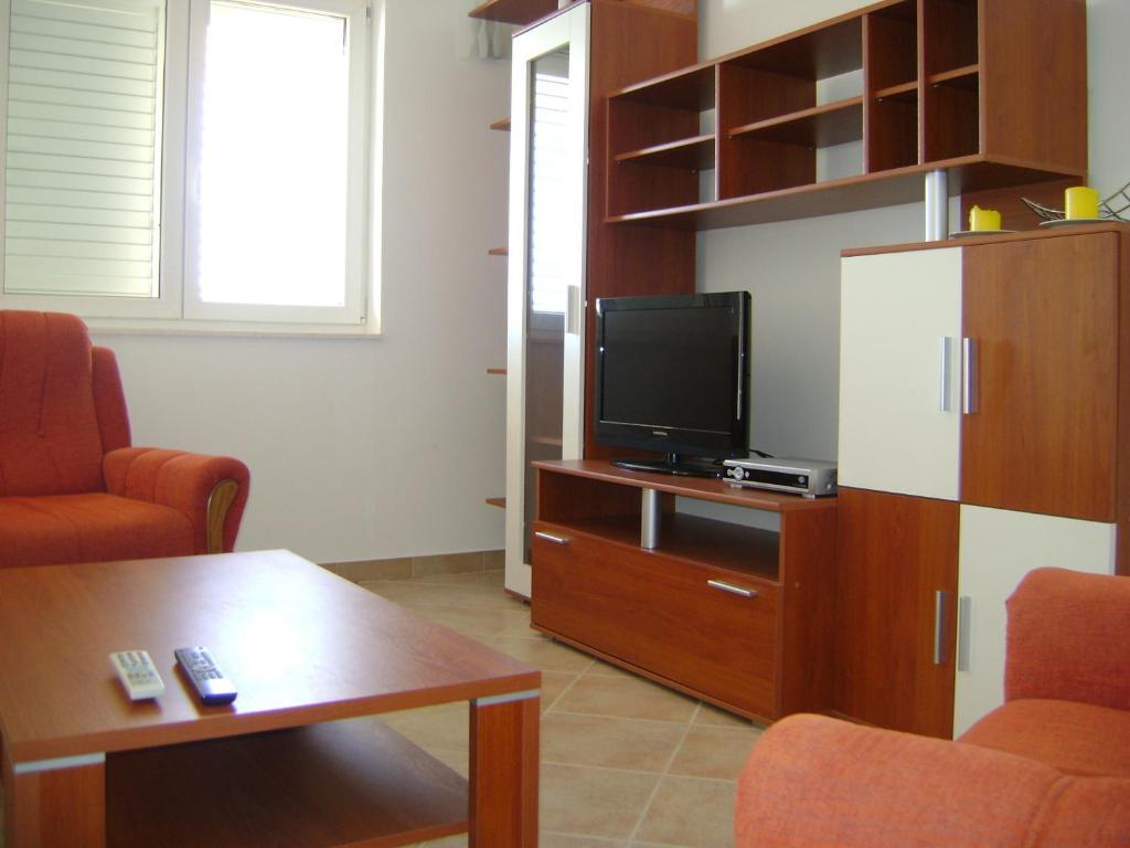 Apartments Maras Mimice Quarto foto